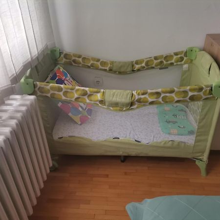 Calla 5 Apartment - Main Square, In The City Shopping Center - Parking Slot With Security And Video Camera Skopje Exterior foto