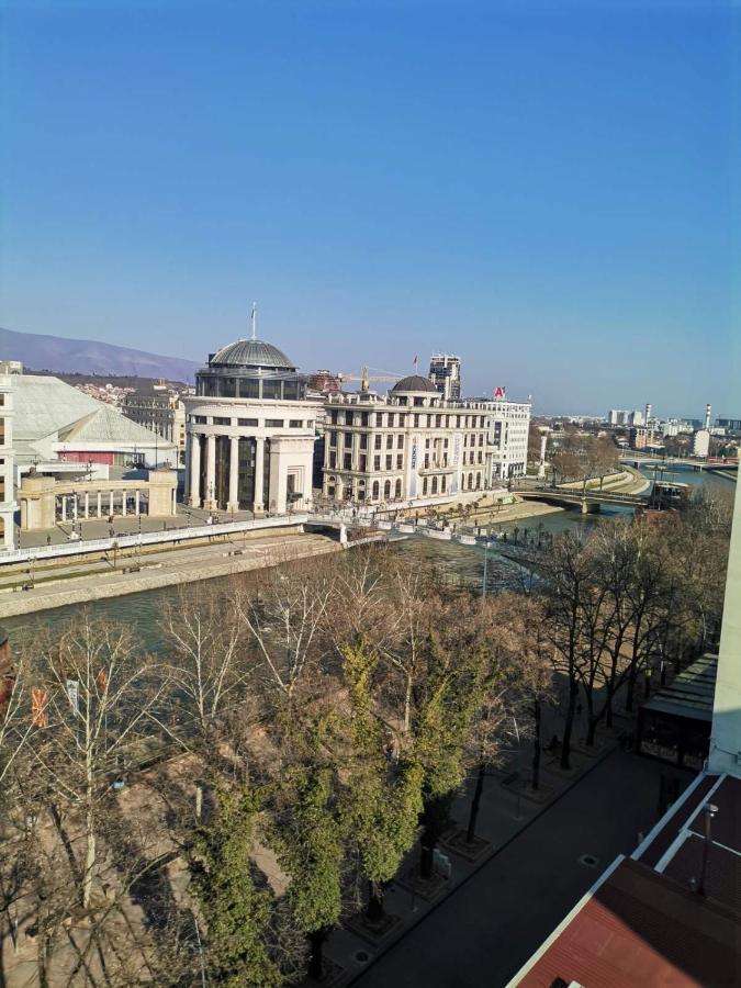 Calla 5 Apartment - Main Square, In The City Shopping Center - Parking Slot With Security And Video Camera Skopje Exterior foto