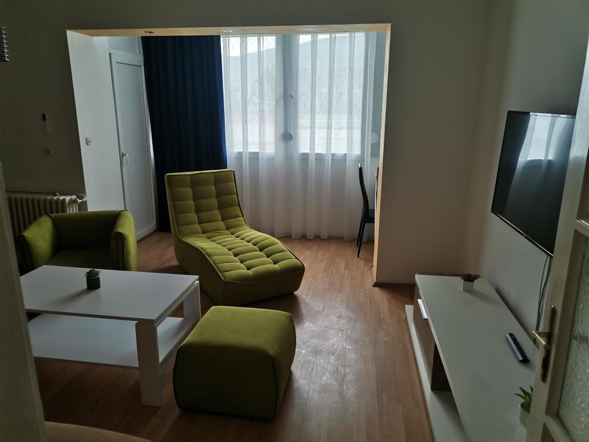 Calla 5 Apartment - Main Square, In The City Shopping Center - Parking Slot With Security And Video Camera Skopje Exterior foto