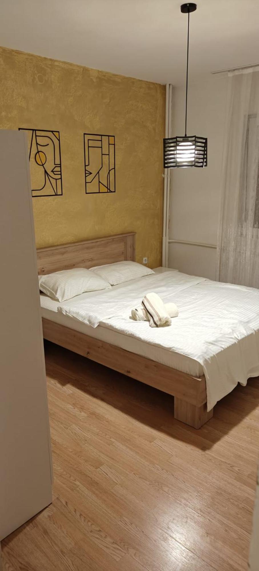 Calla 5 Apartment - Main Square, In The City Shopping Center - Parking Slot With Security And Video Camera Skopje Exterior foto